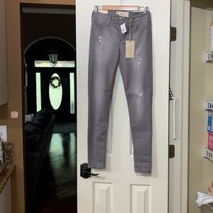 Altars state new with tags